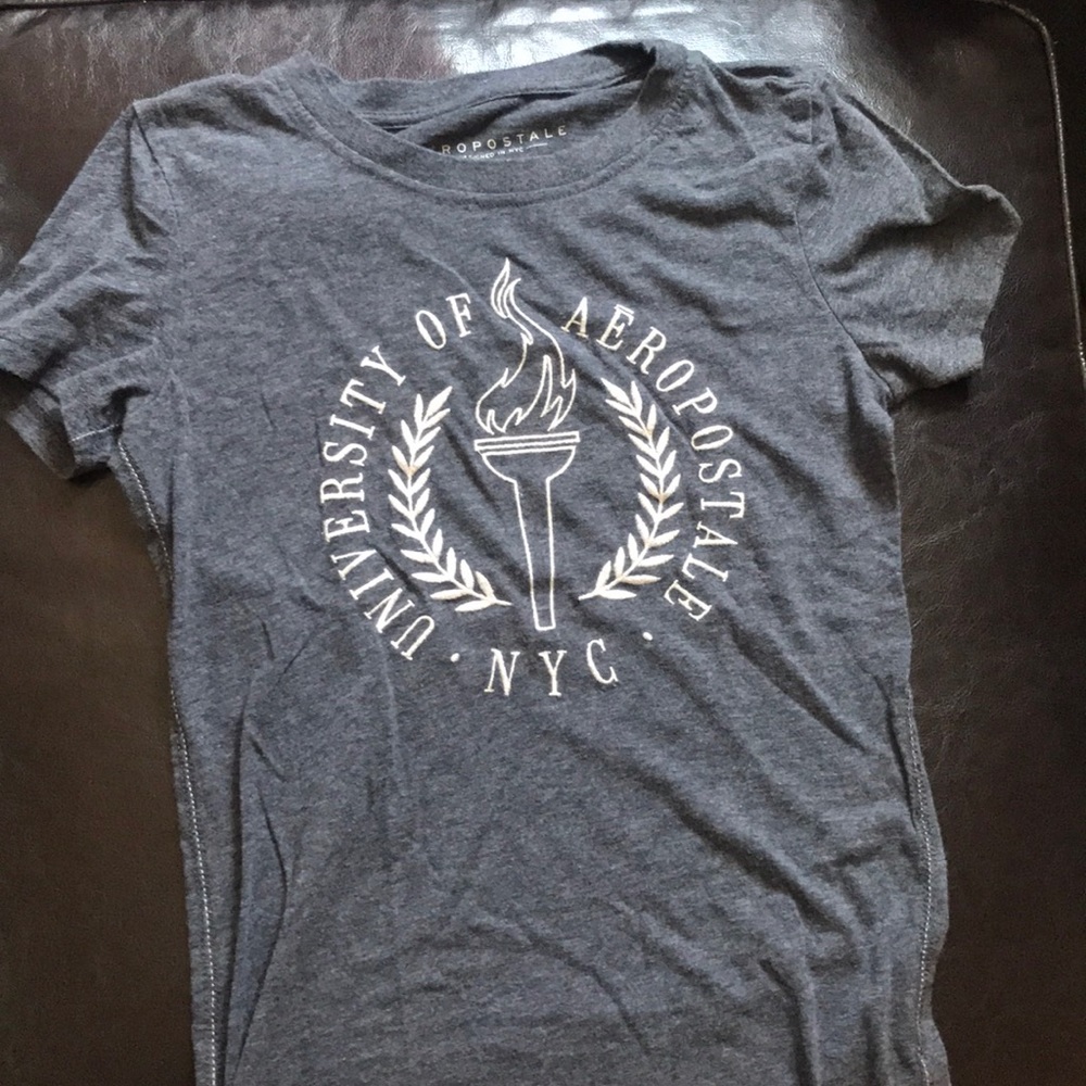 Aeropostale Grey Graphic Tee